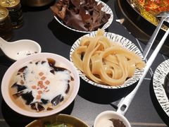 -锅哥有料老火锅(金港国际店)