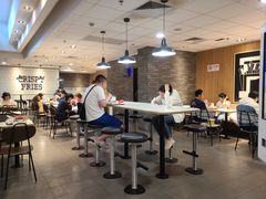 -麦当劳(秣陵路店)