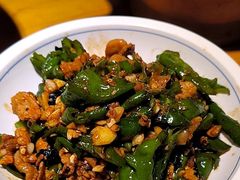 -偶屋里钵少爷(时代广场店)