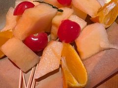 -何师烧烤·小龙虾·江湖川菜·精酿啤酒(中铁西城店)