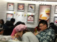 大堂-满记甜品(巴黎春天宝山店)