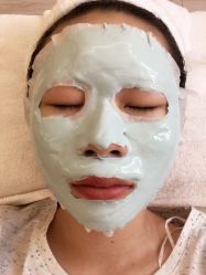 -苗方清颜祛痘·皮肤管理