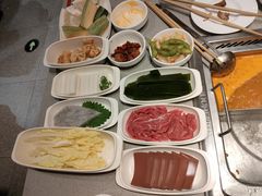-海底捞火锅(新松江路店)