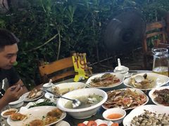 -亚龙湾8号(丁村万人海鲜广场店)