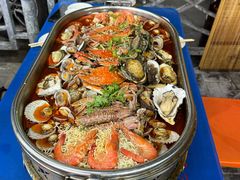 -老东镇啤酒屋海鲜加工·蒸汽海鲜·海鲜烧烤(台东店)