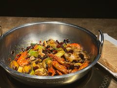 -七欣天香辣蟹火锅(上海银亿滨江店)