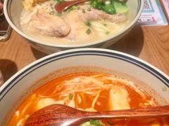 -刀小蛮半只鸡过桥米线(家乐福四元桥店)