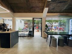 大堂-麻雀咖啡SPARROW COFFEE(十全街店)