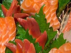 -虹料理·日料放题(悠方店)