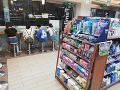 -全家便利店(崂山路四店)