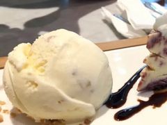 夏威夷坚果品脱冰淇淋-哈根达斯(青岛海信店)