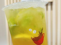 -85度C(生甜甜圈研究工坊·上海局门店)