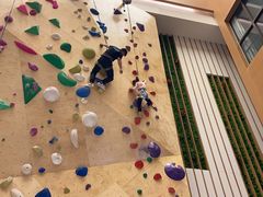 -ROCKPLUS攀岩馆(环宇城店)