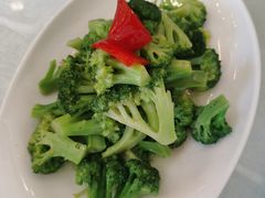 清炒西兰花-马尔龙新疆饭店·清真(瑞景店)