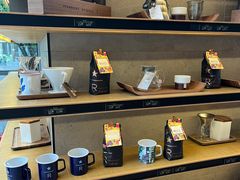 -星巴克臻选(杭州嘉里中心1F店)
