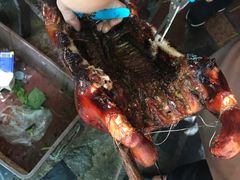 -黄记四更烤乳猪店