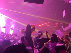 -SPACE(欢乐颂购物中心店)