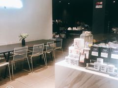 -UNI UNI(环亚凯瑟琳店)