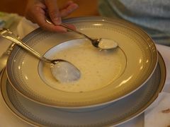 奶油松茸蘑菇汤-莫斯科餐厅
