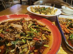 -兔槽江湖菜·重庆璧山兔(水围店)