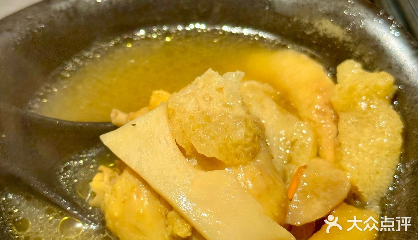 深圳TOP3️⃣的菌菇火锅🍄不接受反驳[发怒]