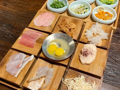 -银米·云南传统过桥米线(双廊黑金冠店)
