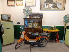 -堂瓦里·33年传统赣菜(第一街区店)