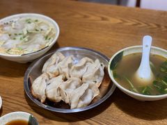 -黄阿姨锅贴大王(万航渡路店)