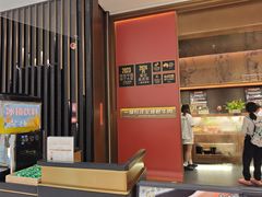 -一绪に和牛寿喜烧(罗湖益田假日店)