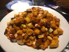 -95号酱骨·一块豆腐(展春园西路店)
