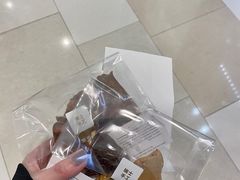 -Laderach 莱德拉(上海环贸iapm店)