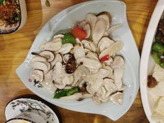 -小厨子私房菜·云南美食店