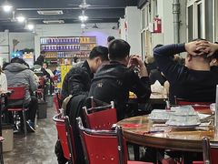 大堂-皖北巫氏三胖地锅鸡(长淮总店)