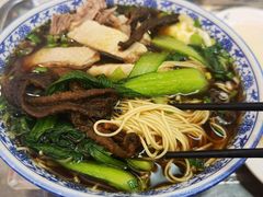 -伟记奥面馆(养育巷店)