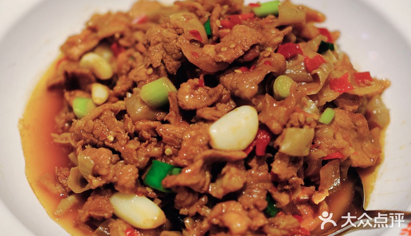 西乡这家湘菜馆🌶️不仅好吃😋尽然还有奶茶🥤