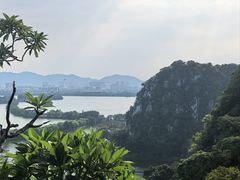 -星湖旅游景区七星岩