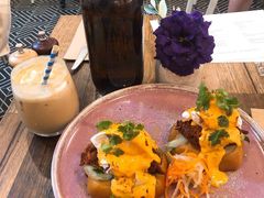 Cha&nbsp;Siu&nbsp;Pulled&nbsp;Pork&nbsp;Egg&nbsp;Benny-FLOVIE FLORIST CAFE