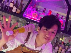 -OZONE 顶楼酒吧(香港丽思卡尔顿酒店)