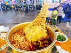-叶婆婆钵钵鸡(乐山老店)