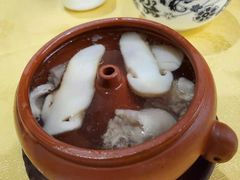 原汁男搂妹汽锅鸡-蝴蝶泉宾馆-中餐厅