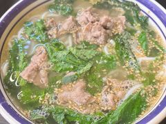 -云阿蛮云南生烫牛肉米线(奉贤路店)