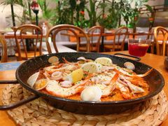 西班牙铁板海鲜饭-Laures·月桂西班牙碳烤餐厅(十尚坊店)