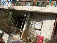 -春树下·树屋花房西餐厅(罍街AS1980店)