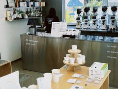 -HUGS coffee(东区店)