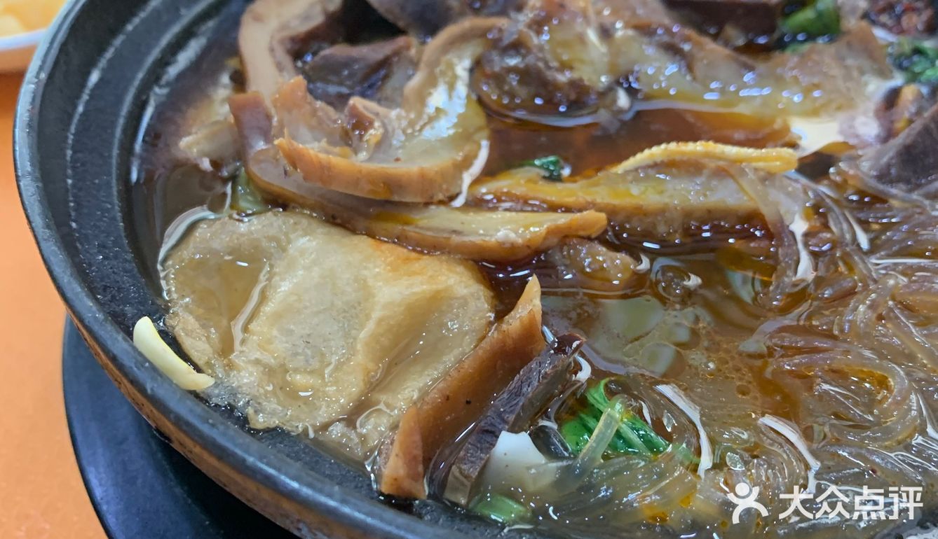 牛杂砂锅性价比也好高堆满牛杂