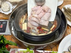 -濠轩阁特色生蚝火锅(水湾路店)