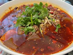 毛血旺-洪星渔庄临平菜(星万里店)