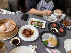 -御花园·粤菜·海鲜火锅(中山公园店)