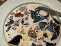 大满贯-RUXU入续糖水铺与包(卓悦中心店)