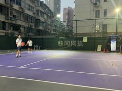 -快网网球俱乐部(长宁区金桥花园球场)